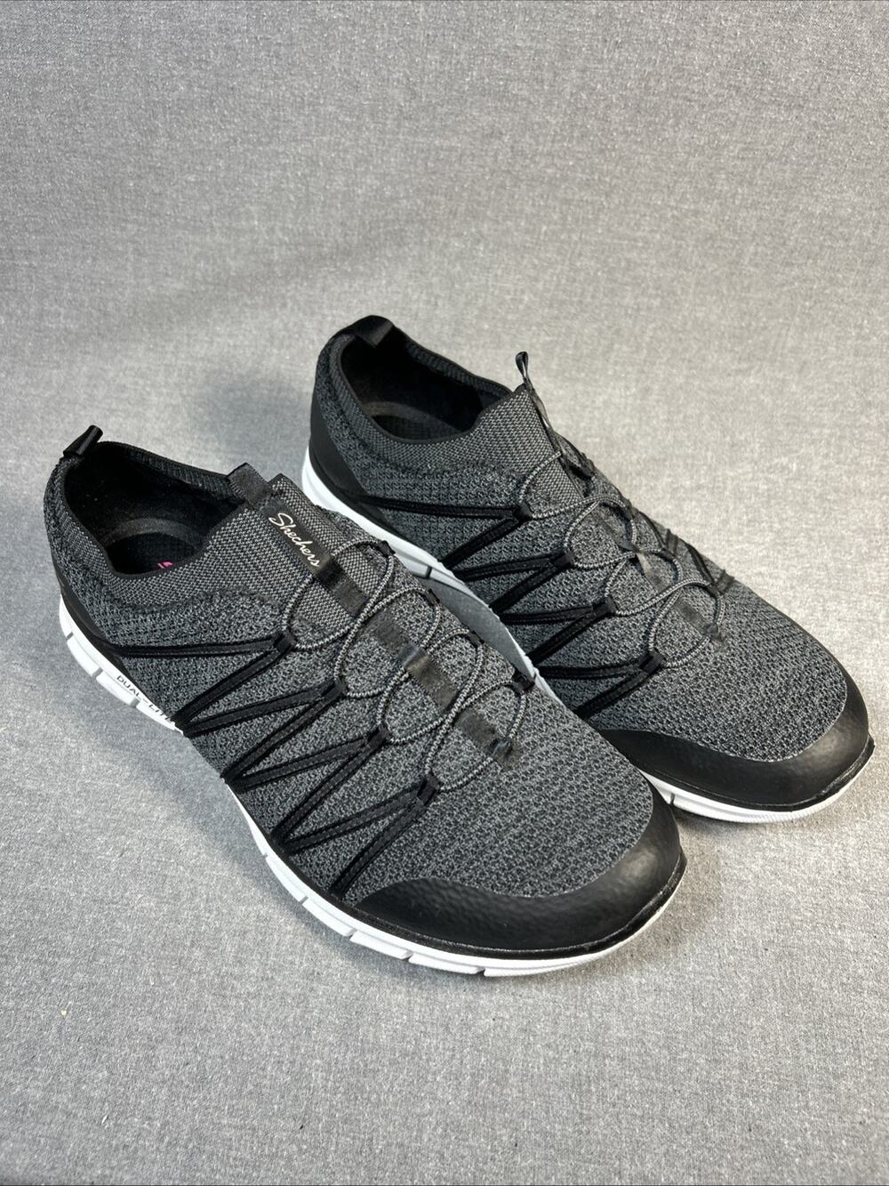 Skechers Memory Foam Slip On Sneakers Black Womens Size 12 Comfort New
